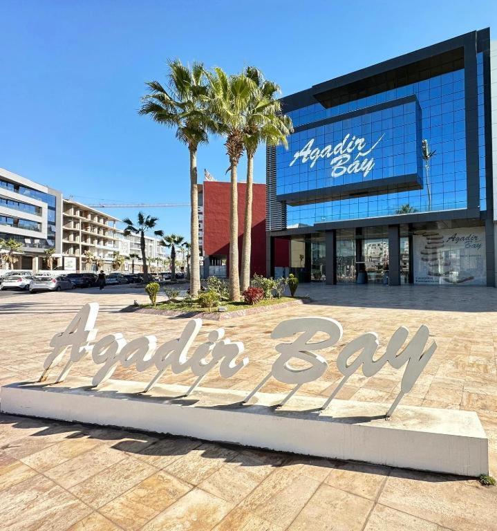 Appt Standing - Bay 公寓 *